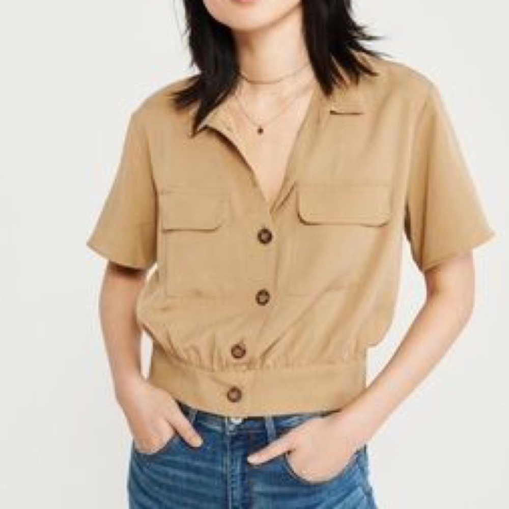Abercrombie & Fitch Cropped Button Shirt Elastic Hem | S